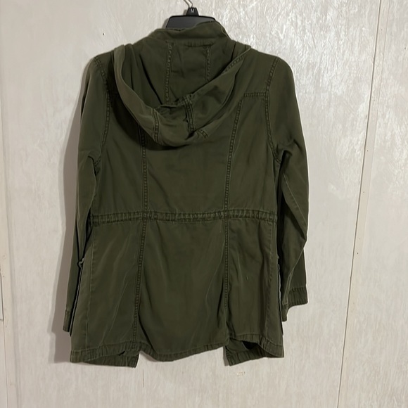 Army green jacket - Picture 4 of 4
